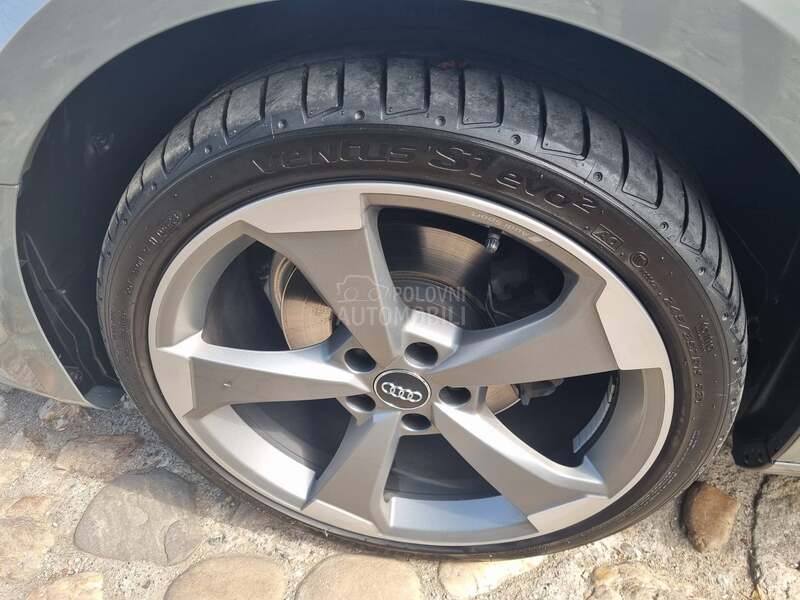 Audi A4 2.0 G-Tron/cng