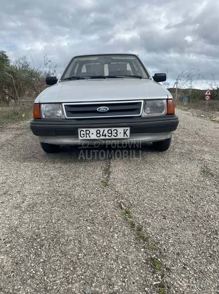 Ford Orion 1992. god. -  kompletan auto u delovima