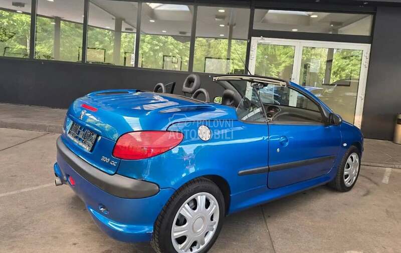 Peugeot 206 cc 2002. god. -  kompletan auto u delovima