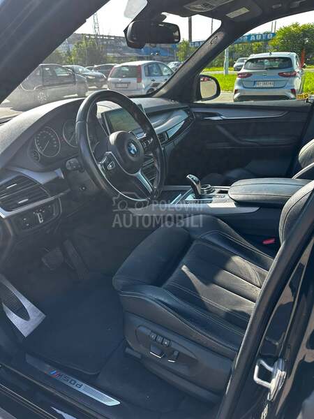BMW X5 M50d