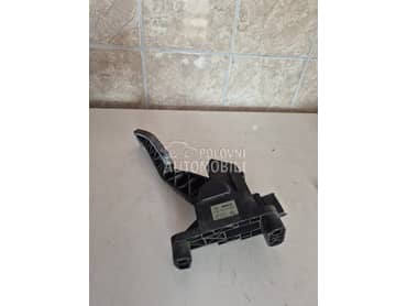 Pedala gasa 2.0dti za Opel Astra G