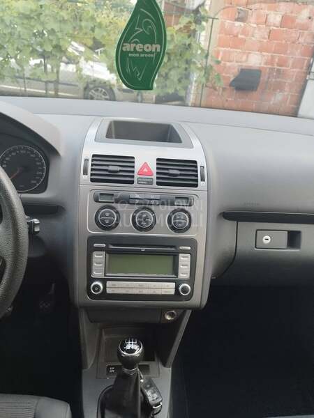 Volkswagen Touran 2.0 SVAJCARSKA