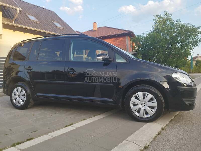 Volkswagen Touran 2.0 SVAJCARSKA