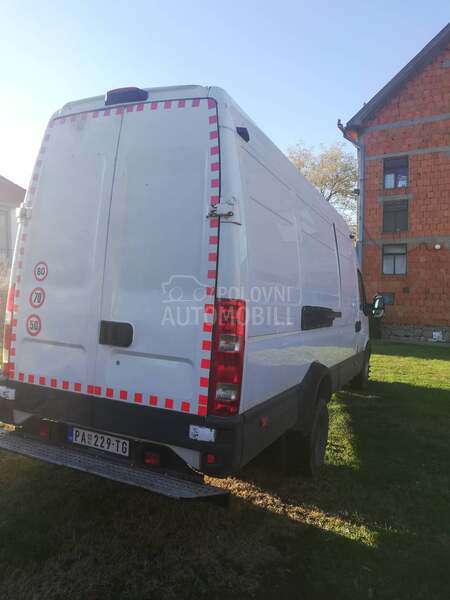 Iveco Daily dupli točak maksi B kate
