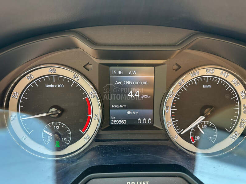 Škoda Octavia SAMO A U T O P U T