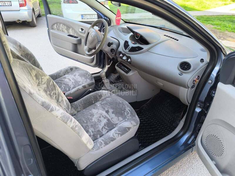 Renault Twingo 1.2 8V