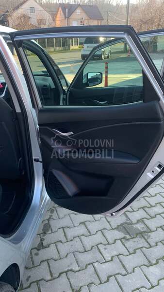 Hyundai ix20 1.6CRDI PANO