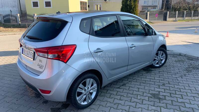 Hyundai ix20 1.6CRDI PANO