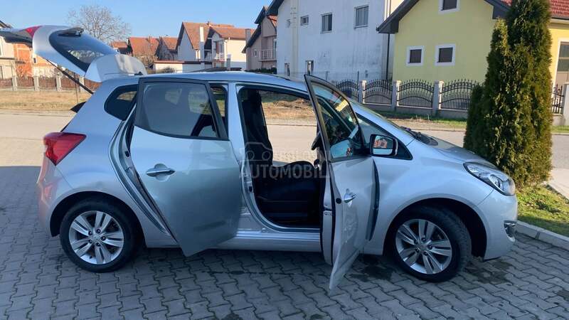 Hyundai ix20 1.6CRDI PANO