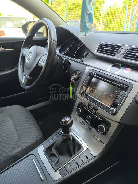 Volkswagen Passat B7 