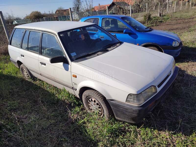 Mazda 323 4x4