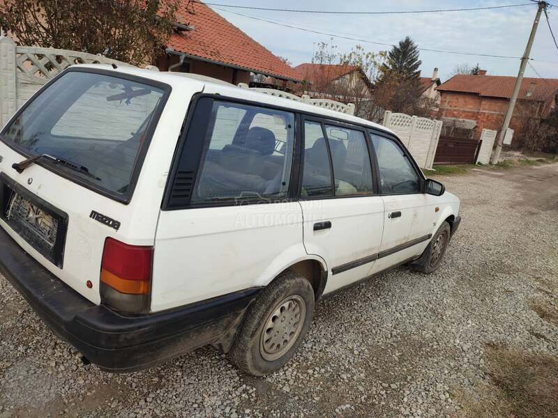 Mazda 323 4x4