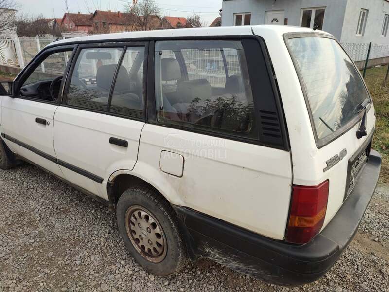 Mazda 323 4x4