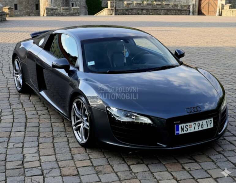 Audi R8 KARBON jedinsteven
