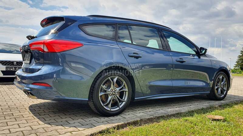 Ford Focus ST Line