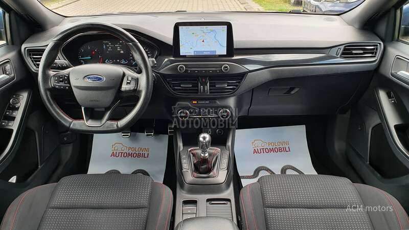 Ford Focus ST Line