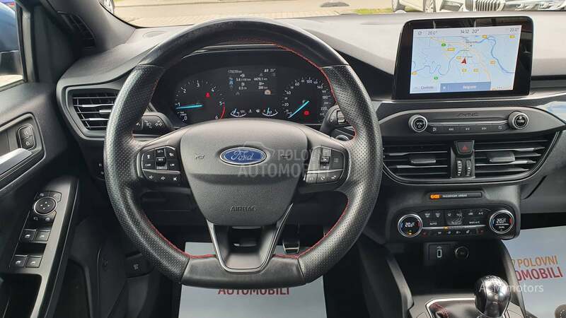 Ford Focus ST Line