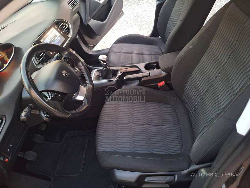 Peugeot 308 1.6 Blue HDI