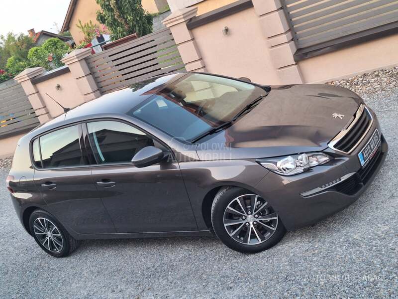 Peugeot 308 1.6 Blue HDI