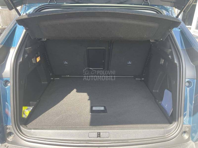 Peugeot 3008 1.2 B Autom