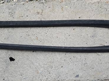 Lajsne sofersajbne za Peugeot 308