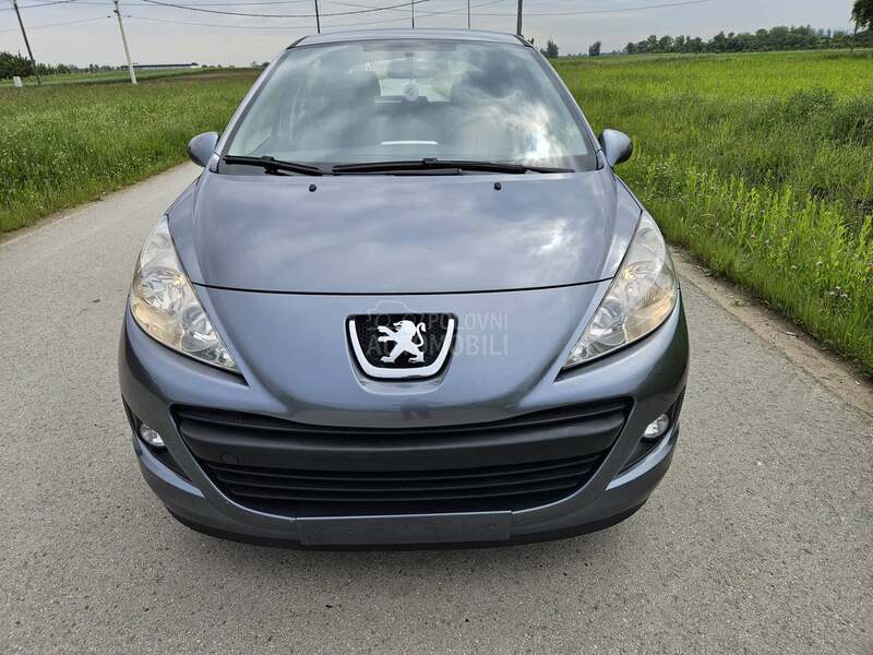 Peugeot 207 8.V U.R.B.A.N