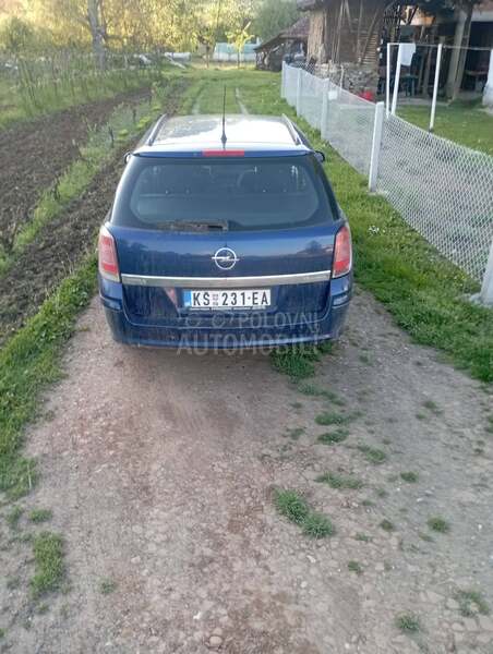 Opel Astra H 1.6