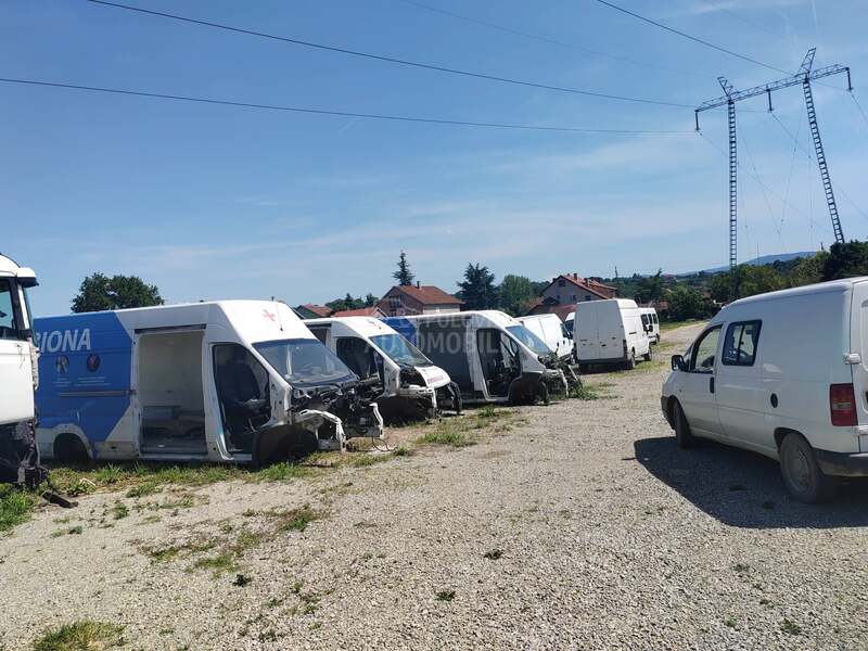 Fiat Ostalo 2.3d 2010. god. -  kompletan auto u delovima