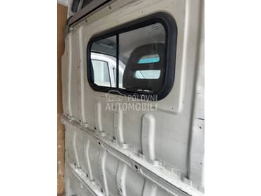 Pregrada tovarnog prostora