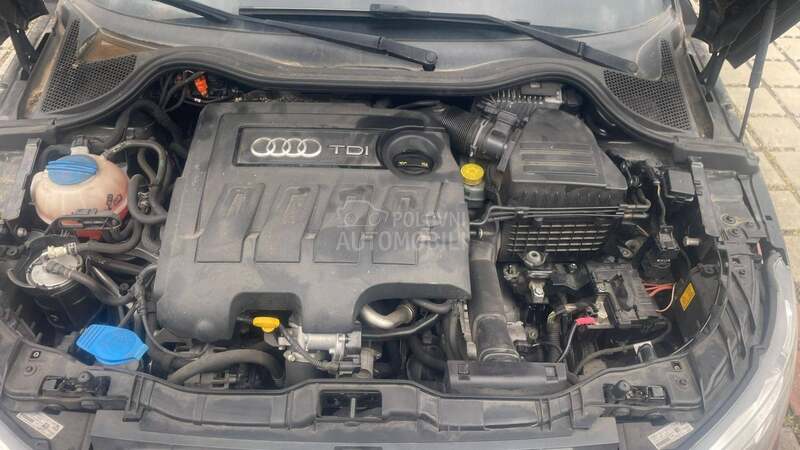 Audi A1 1.6TDI NAV/XSENO/LED