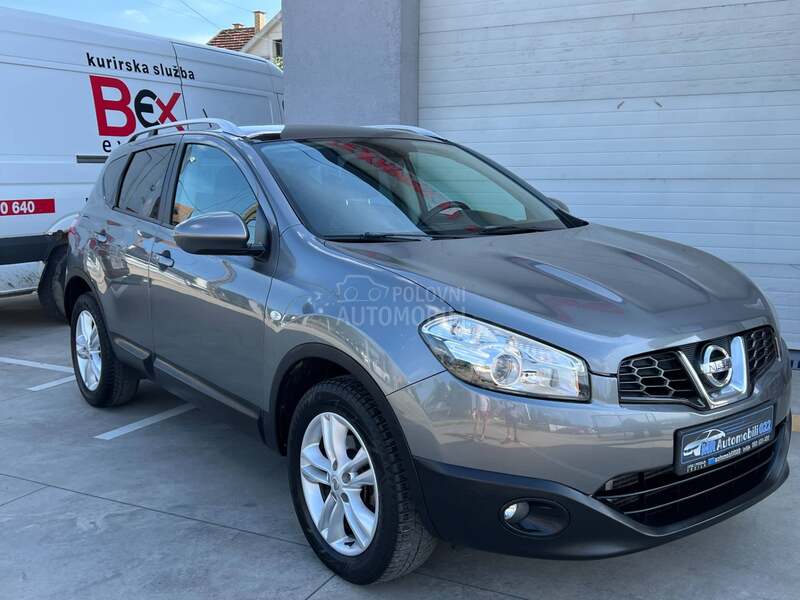 Nissan Qashqai 2.0dCi 4X4 PANOR/NAV