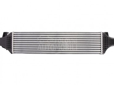 Interkuler za Mercedes Benz GLA Klasa od 2014. do 2017. god.