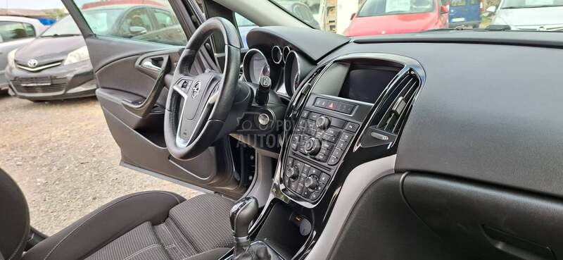 Opel Astra J 1.6 Cdti ENJOY F U L