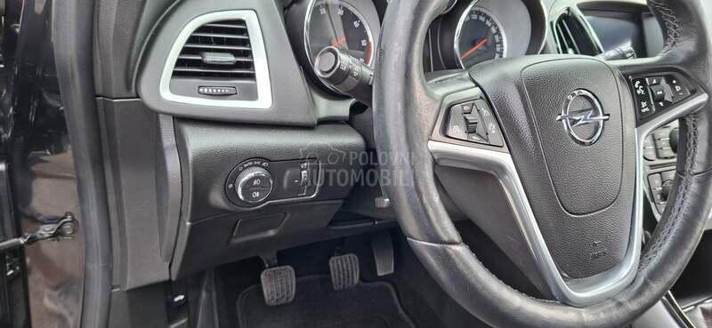 Opel Astra J 1.6 Cdti ENJOY F U L