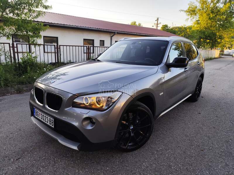 BMW X1 Xdrive Nav i