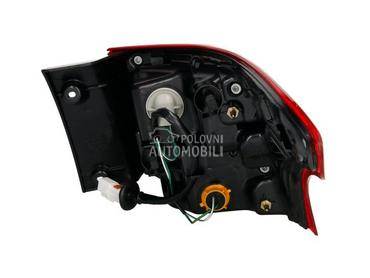 Stop svetla i stop lampe za Mitsubishi Outlander od 2016. do 2020. god.