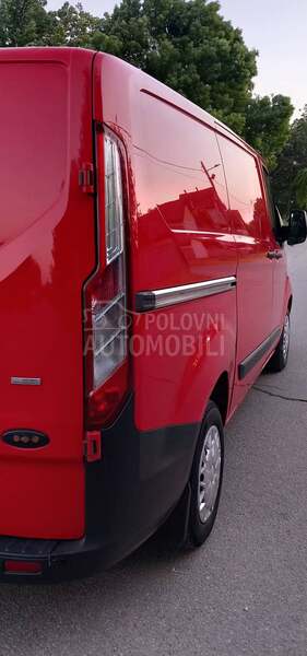 Ford Transit Custom 2.2 101