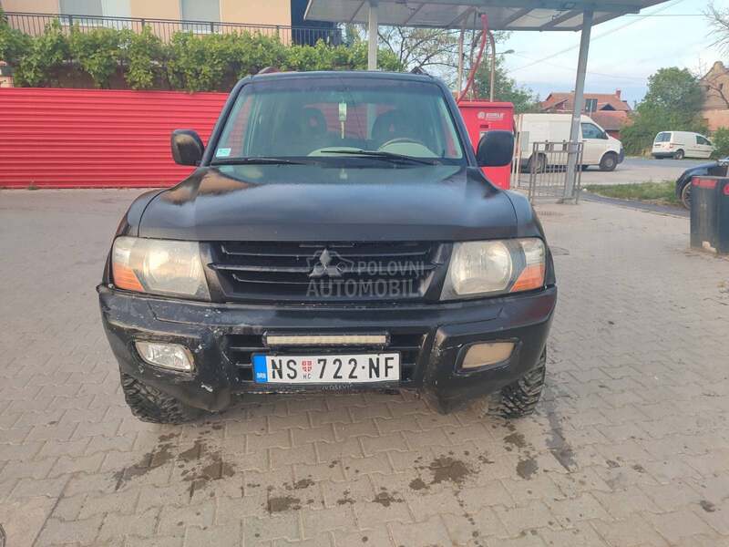 Mitsubishi Pajero 