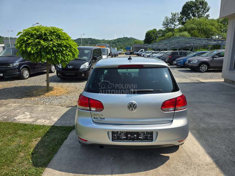 Volkswagen Golf 6 1.6 TDI TEAM