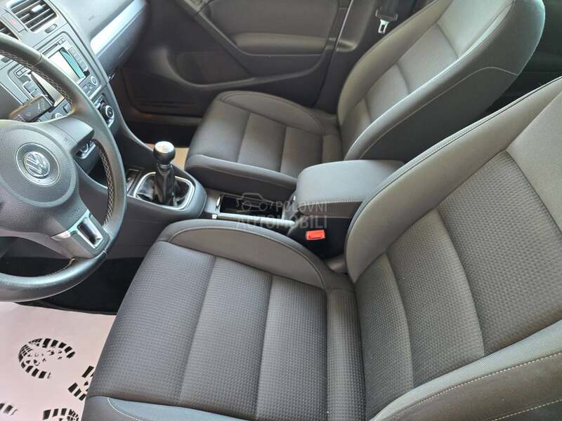 Volkswagen Golf 6 1.6 TDI TEAM