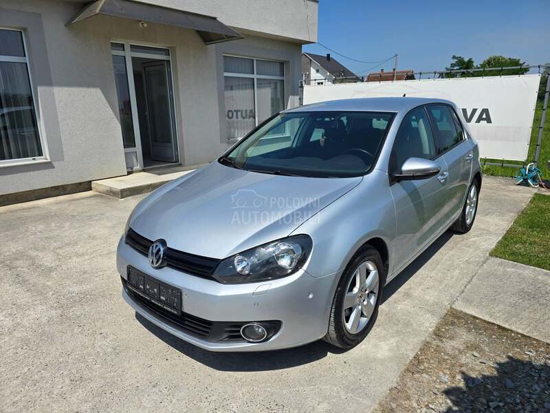 Volkswagen Golf 6 1.6 TDI TEAM