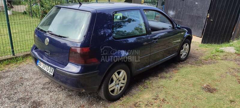 Volkswagen Golf 4 GOLF 4 1,4 TNG