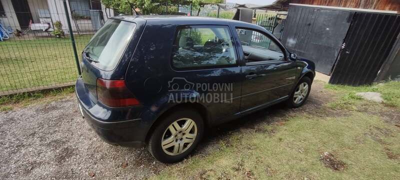 Volkswagen Golf 4 GOLF 4 1,4 TNG