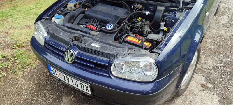 Volkswagen Golf 4 GOLF 4 1,4 TNG