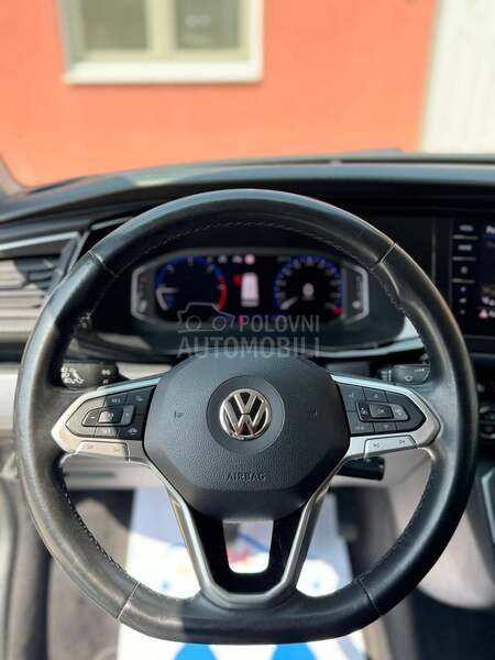 Volkswagen Multivan 2.0TDI LED
