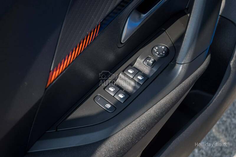 Peugeot 2008 1.5BlueHDI Led Nav