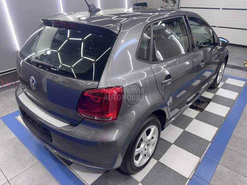 Volkswagen Polo 1.2 Tsi Life NOV