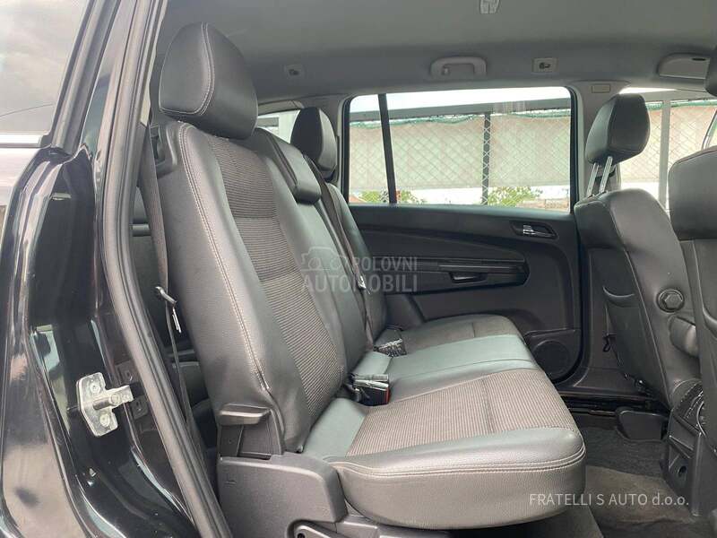 Opel Zafira KREDlTl,RATA 79e