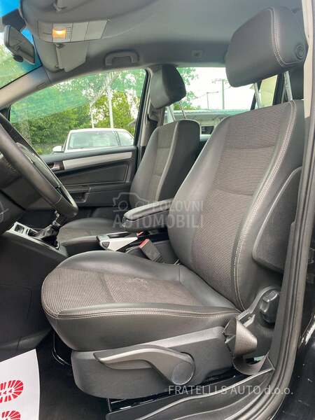 Opel Zafira KREDlTl,RATA 79e