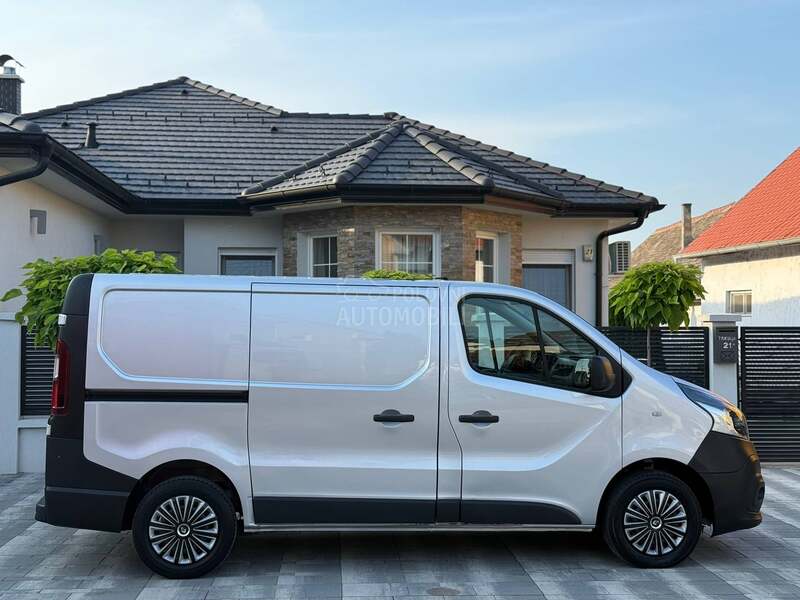 Renault Trafic 